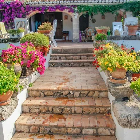 Quinta Villa *
